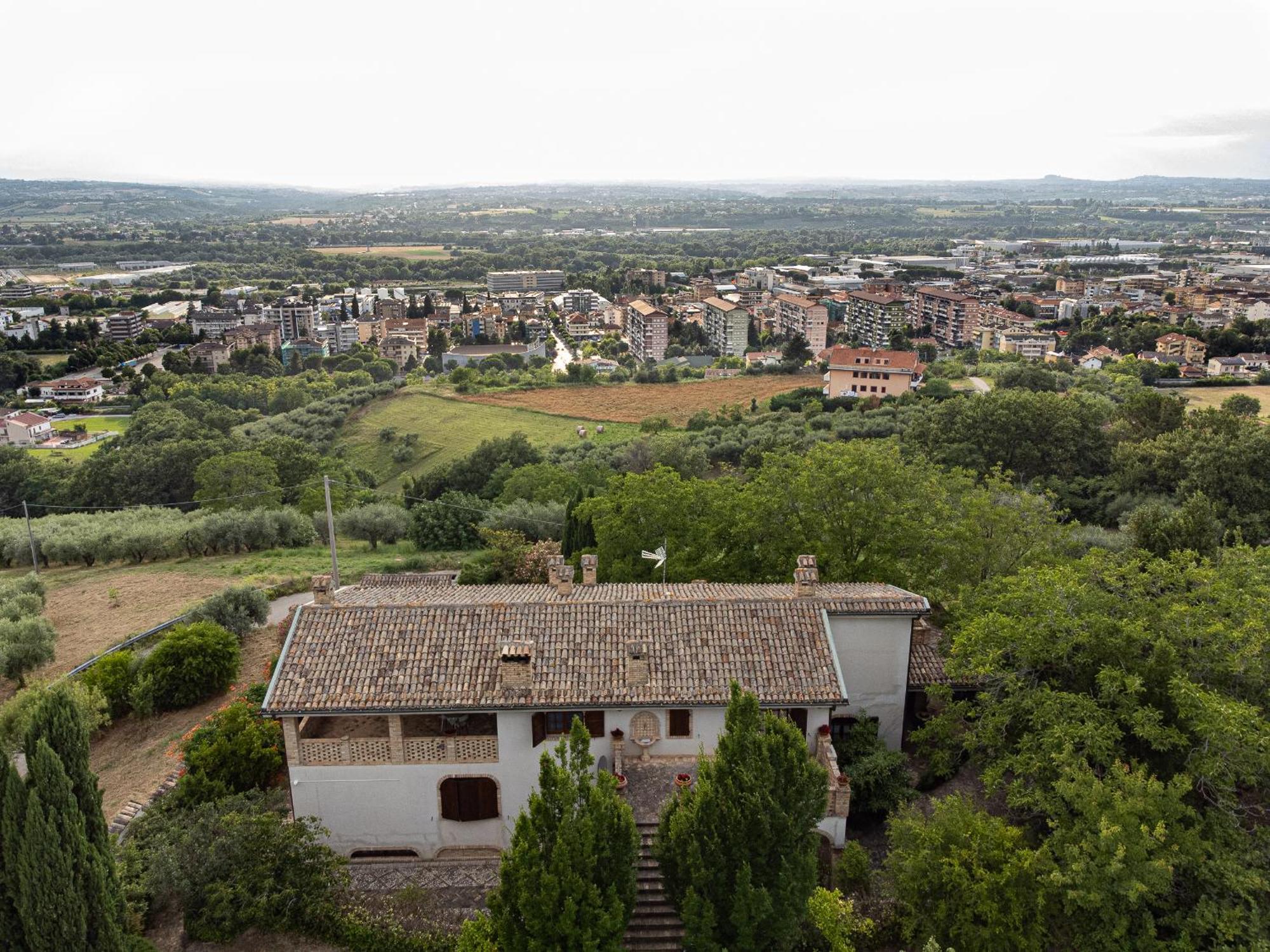 B&B Villa Dei Desideri 키에티 외부 사진